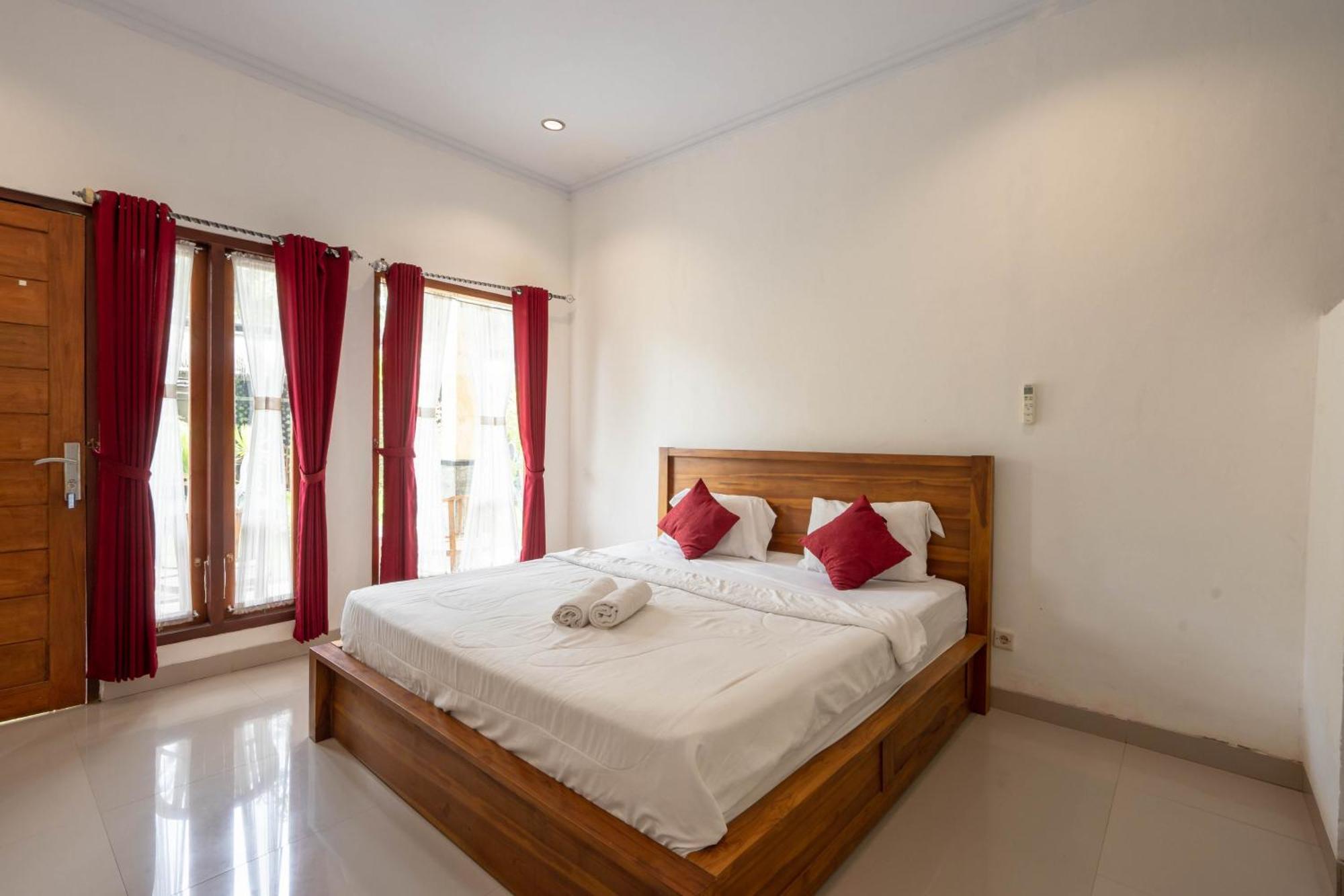 Toyapakeh Omah Nusa Villa Redpartner מראה חיצוני תמונה